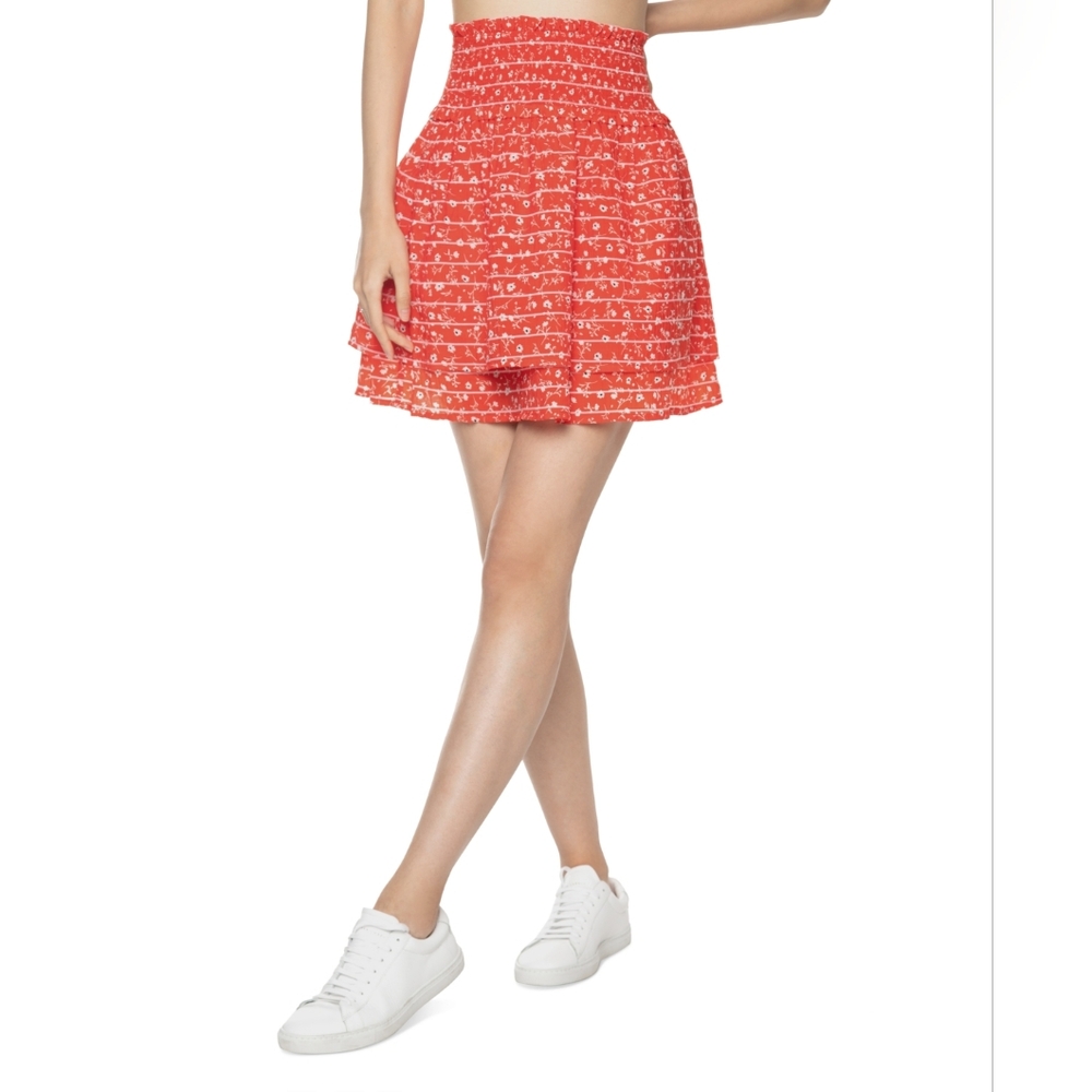 MSRP $64 Black Tape Women Floral Tiered Mini Skirt Red Size Medium